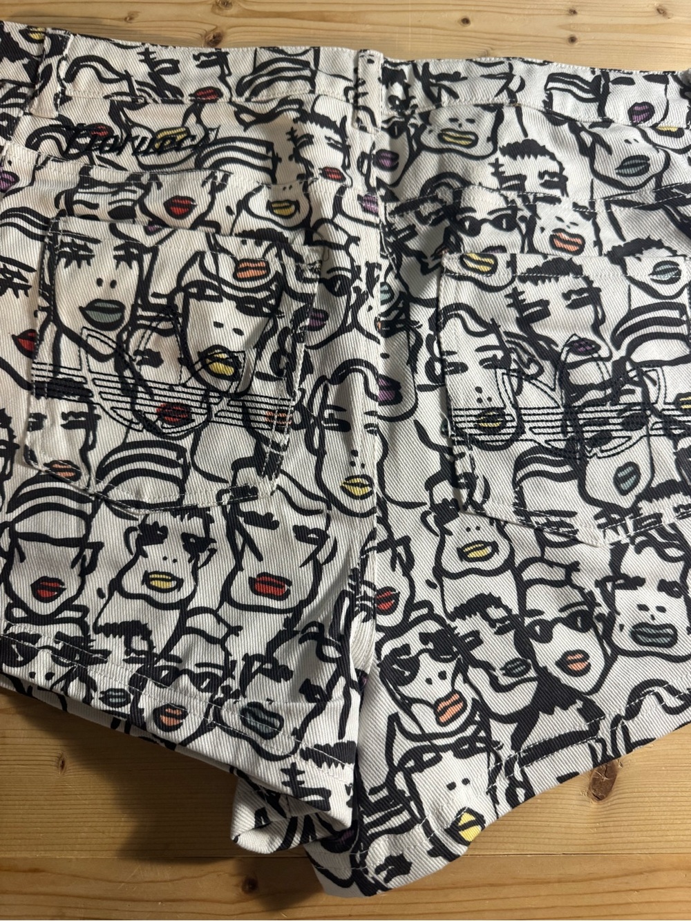 ADIDAS FIORUCCI HOT SHORTS - Picture 2 of 10